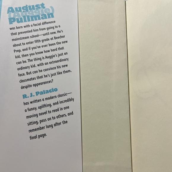 Wonder by R.J. Palacio - Picture 2 of 4